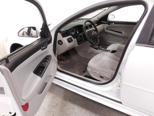Chevrolet Impala 2012 photo 25
