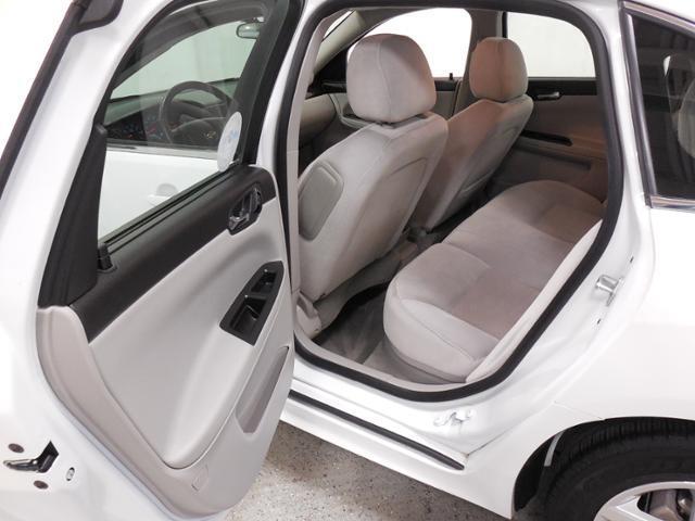 Chevrolet Impala 2012 photo 28