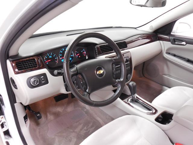 Chevrolet Impala 2012 photo 30
