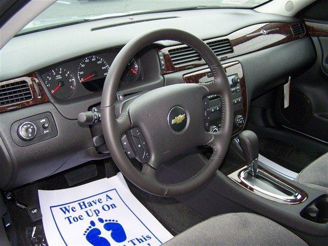 Chevrolet Impala 2012 photo 3
