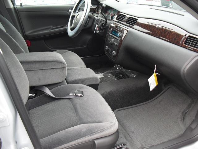 Chevrolet Impala 2012 photo 1