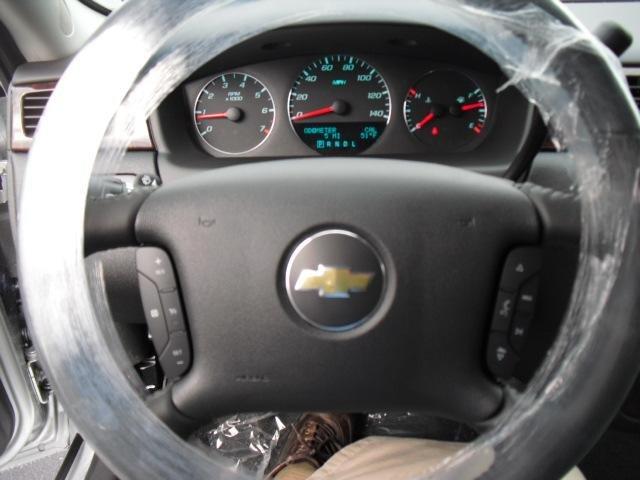Chevrolet Impala 2012 photo 2