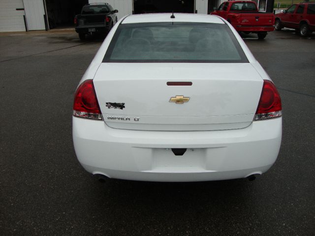 Chevrolet Impala 2012 photo 2