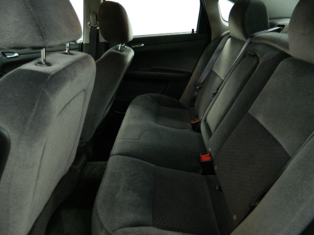 Chevrolet Impala 2012 photo 2