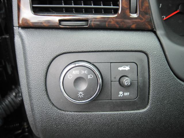 Chevrolet Impala 2012 photo 2