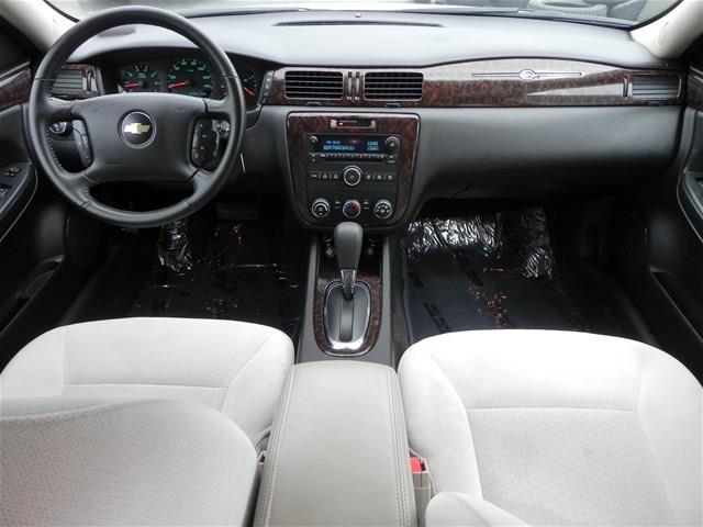 Chevrolet Impala 2013 photo 11