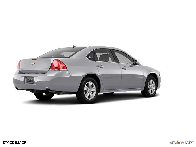Chevrolet Impala SLE SLT WT Sedan