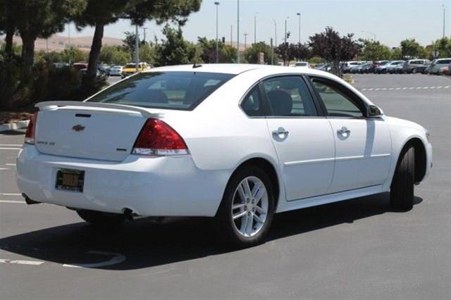 Chevrolet Impala Limited 2014 photo 2