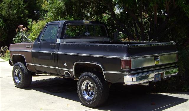 Chevrolet K10 1973 photo 3