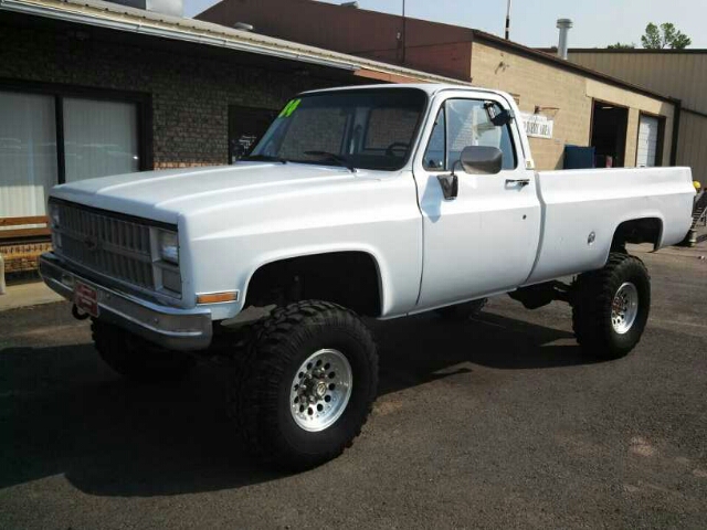 Chevrolet K10 1984 photo 4