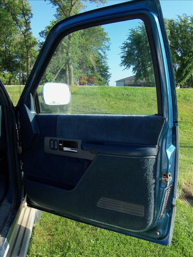 Chevrolet K1500 1990 photo 4