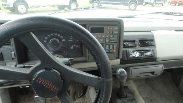 Chevrolet K1500 1991 photo 2