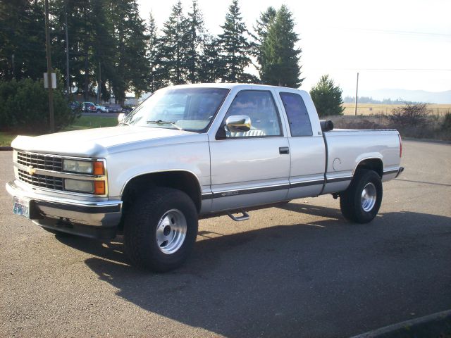 Chevrolet K1500 1992 photo 2