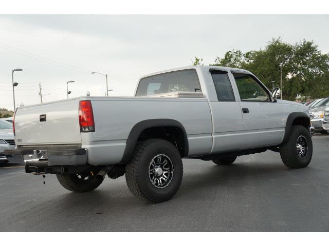 Chevrolet K1500 1993 photo 2
