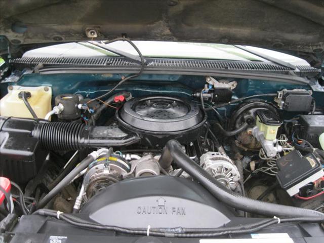 Chevrolet K1500 1995 photo 2