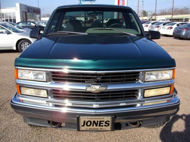Chevrolet K1500 1996 photo 2