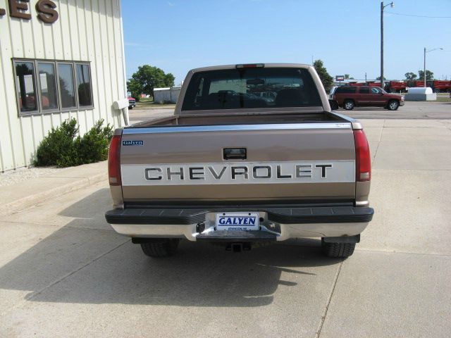 Chevrolet K1500 1996 photo 1