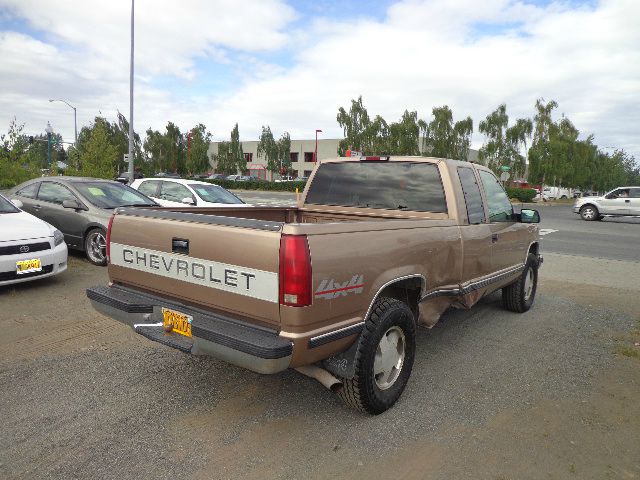 Chevrolet K1500 1996 photo 2