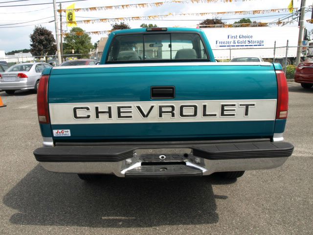 Chevrolet K1500 1996 photo 3