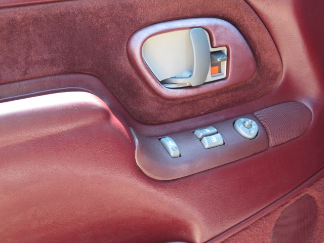 Chevrolet K1500 1997 photo 3