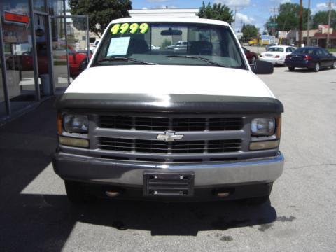 Chevrolet K1500 1997 photo 2