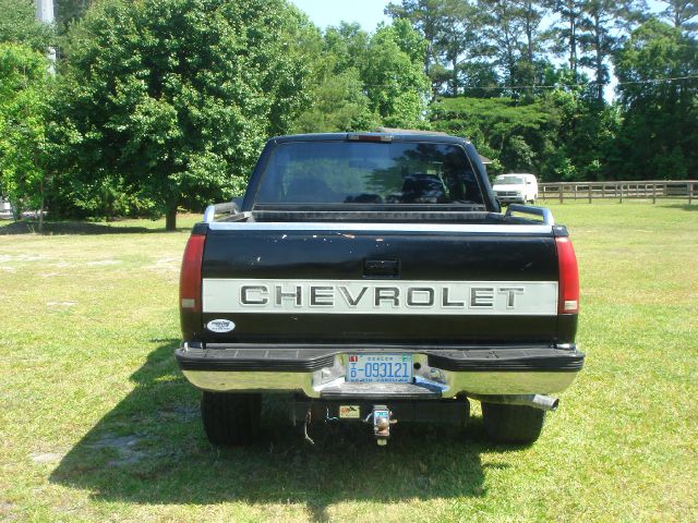 Chevrolet K1500 1997 photo 2