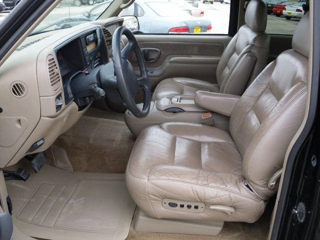 Chevrolet K1500 1998 photo 2