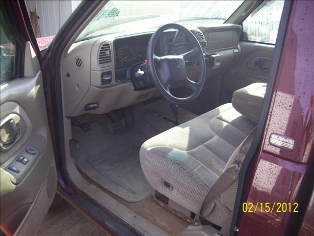 Chevrolet K1500 1998 photo 3