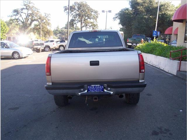 Chevrolet K1500 1998 photo 3