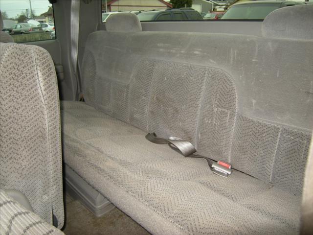 Chevrolet K1500 1998 photo 2