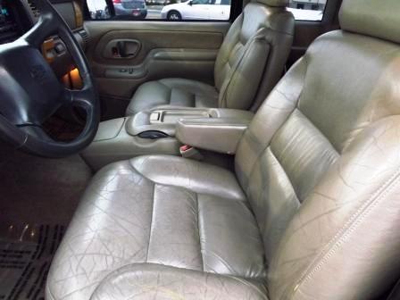 Chevrolet K1500 1998 photo 2