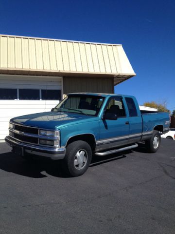 Chevrolet K1500 1998 photo 2