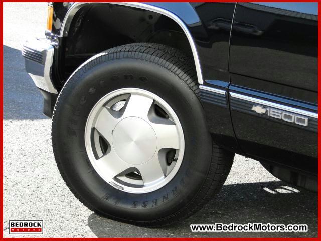 Chevrolet K1500 1998 photo 4