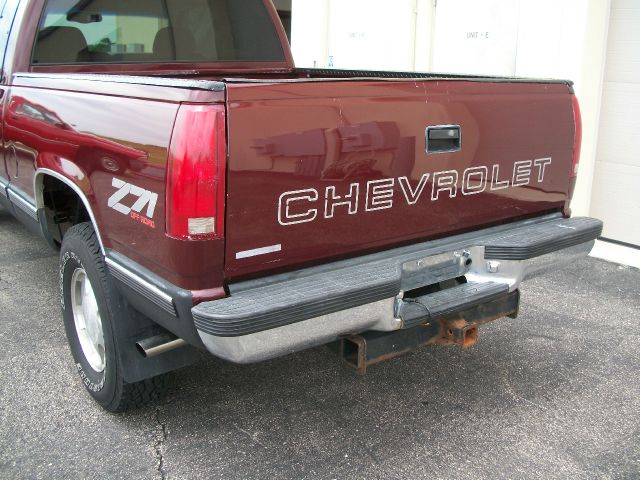 Chevrolet K1500 1999 photo 3