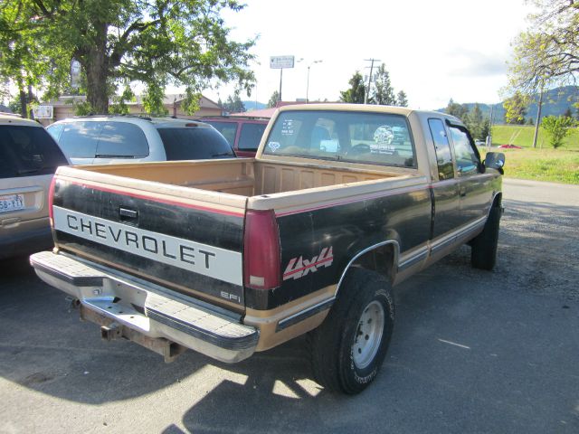 Chevrolet K2500 Sunroof Pickup Truck
