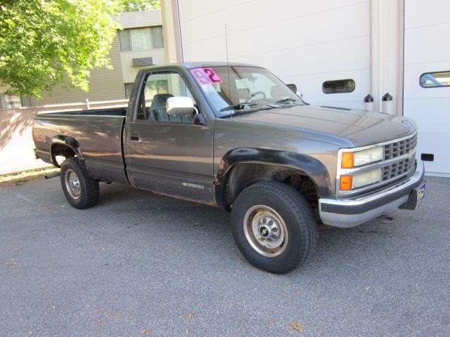 Chevrolet K2500 LT Sedan 4D Pickup Truck
