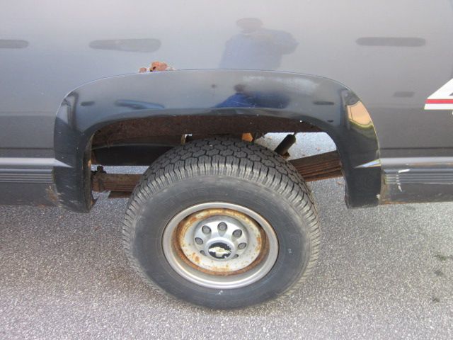 Chevrolet K2500 1992 photo 3