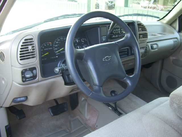 Chevrolet K2500 1996 photo 3