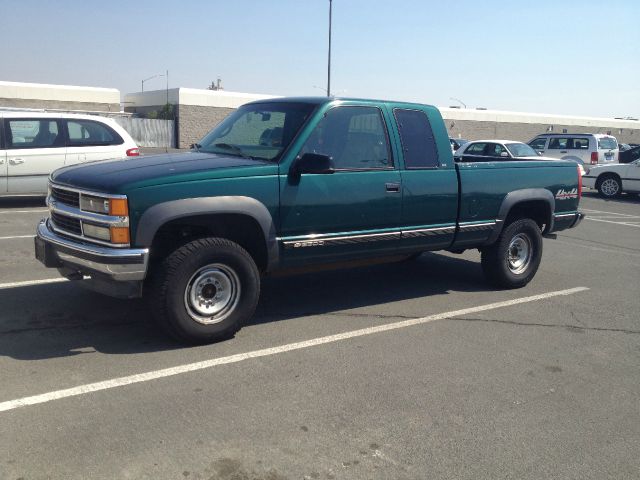Chevrolet K2500 1997 photo 1