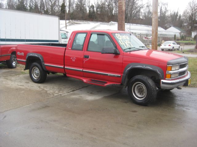 Chevrolet K2500 1997 photo 2