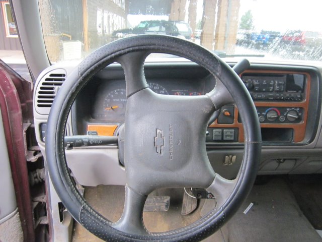 Chevrolet K2500 4D Crew Cab Truck Pickup Truck