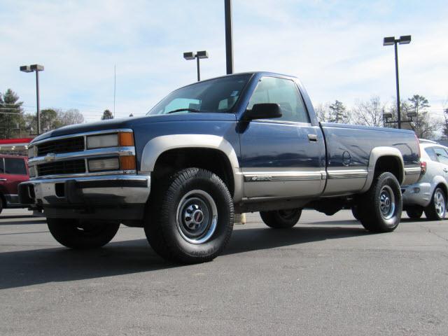 Chevrolet K2500 1998 photo 2