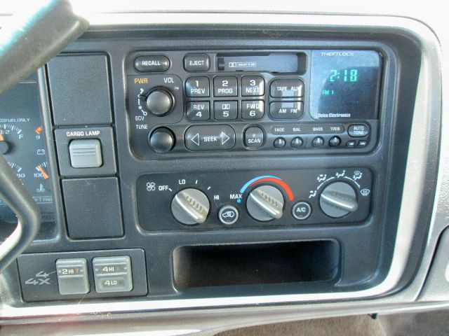 Chevrolet K2500 1998 photo 0