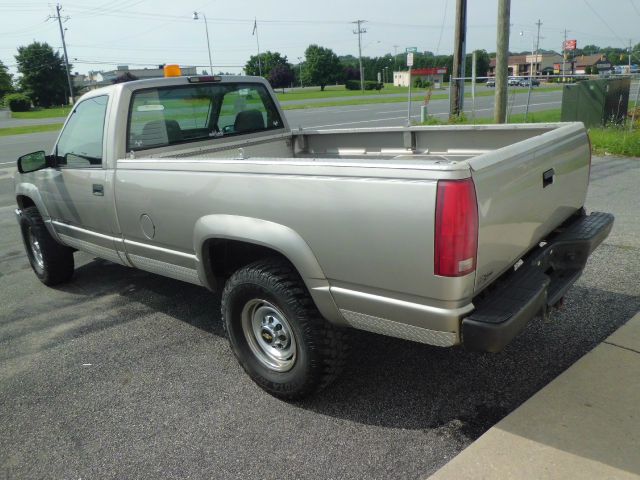 Chevrolet K2500 2000 photo 1