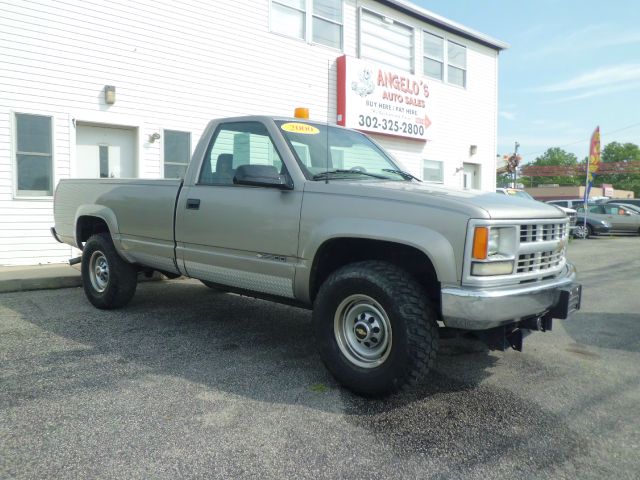 Chevrolet K2500 2000 photo 3