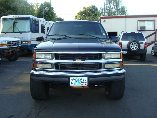 Chevrolet K2500 2000 photo 3