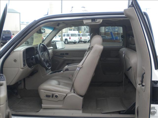 Chevrolet K2500 2004 photo 5