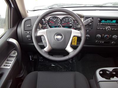 Chevrolet K2500 2011 photo 1