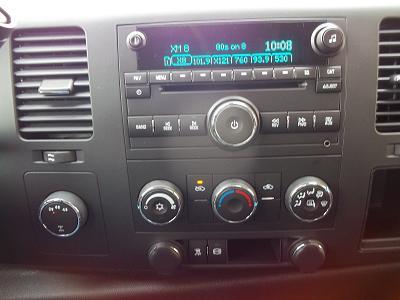 Chevrolet K2500 2011 photo 2