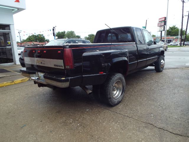 Chevrolet K3500 K5 4WD Pickup Truck